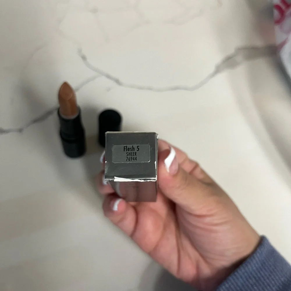 Sebastian Trucco Identity Lipstick Sheer FLESH 5 .12 oz.‎ SPF 12